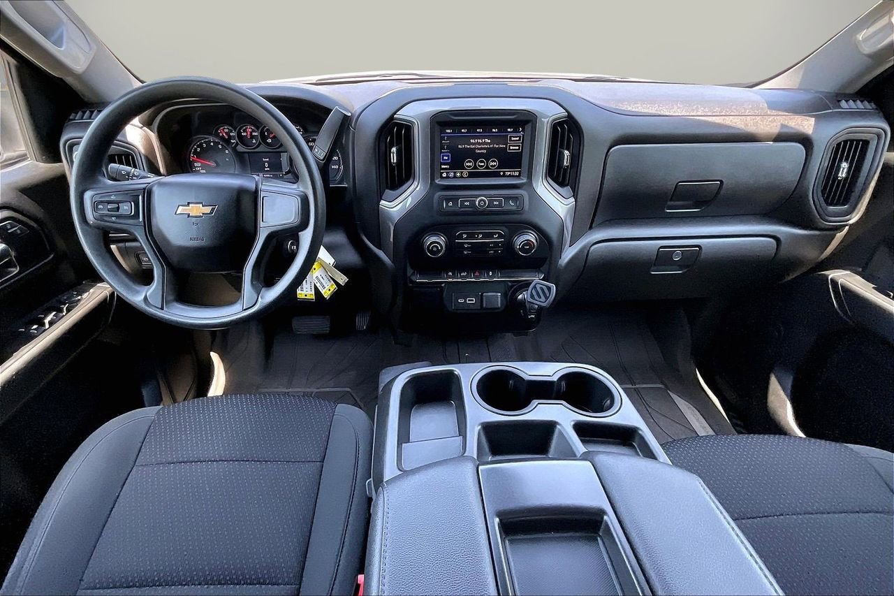 Used 2022 Chevrolet Silverado 1500 Custom AWD/4WD image 15