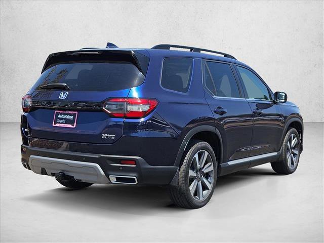 Used 2025 Honda Pilot Elite image 5