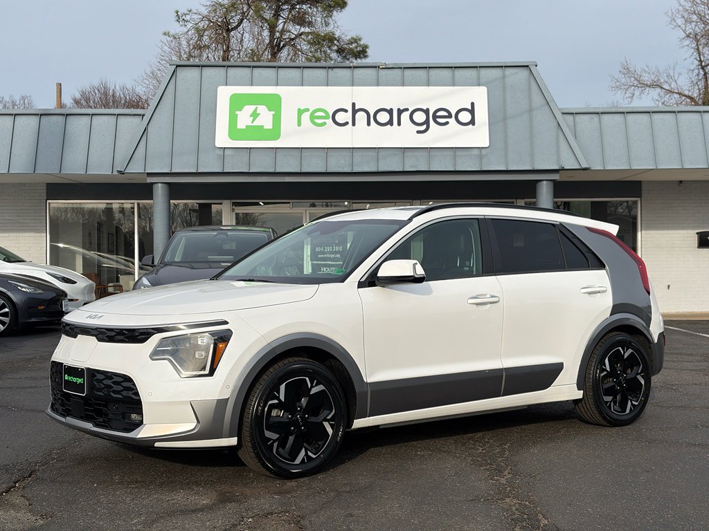 Used 2023 Kia Niro Wave w/ Wave Preserve Package