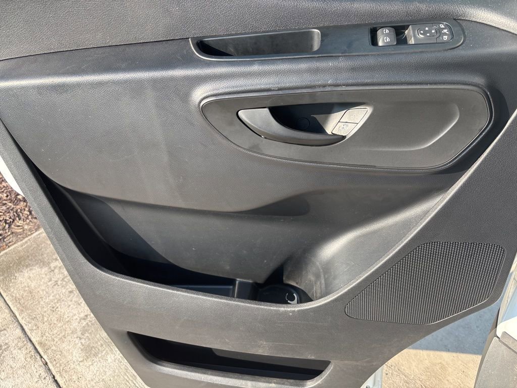 Used 2023 Mercedes-Benz Sprinter 144 Cargo image 35