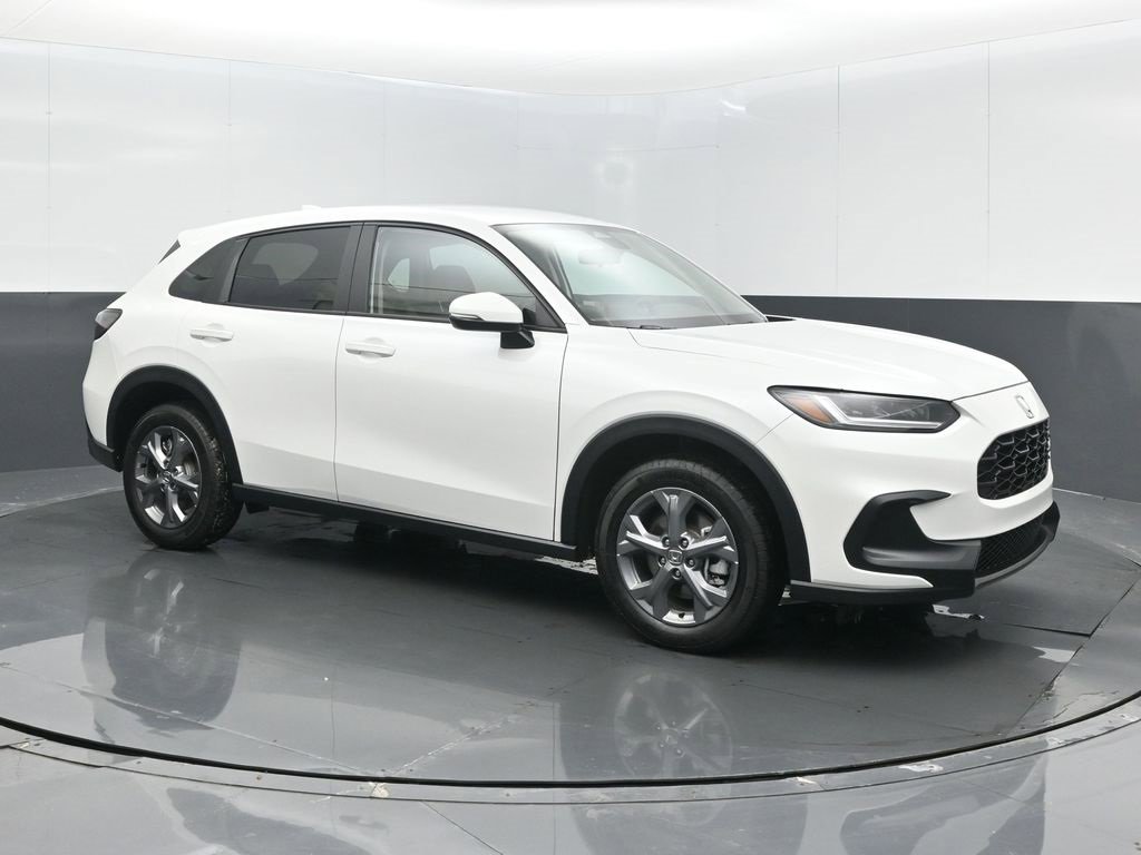 Certified 2026 Honda HR-V LX image 28