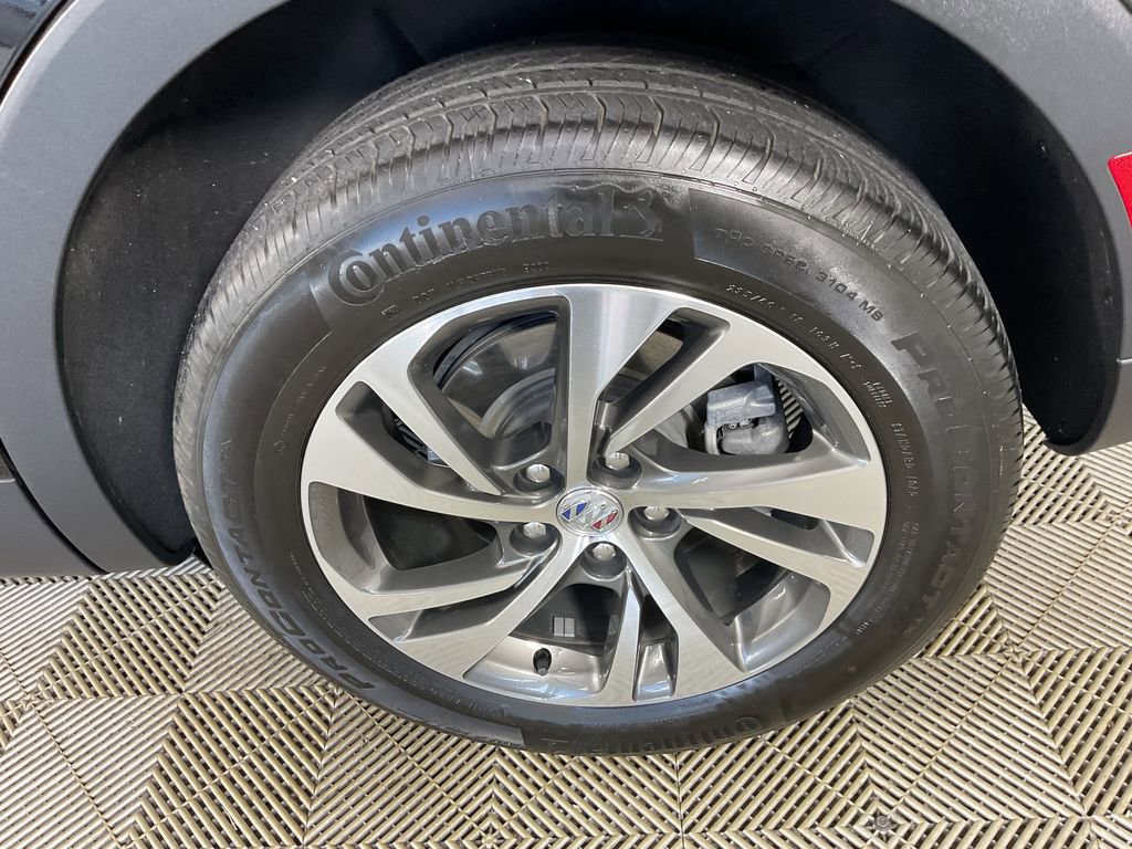 Used 2022 Buick Envision Essence w/ Technology Package I image 6