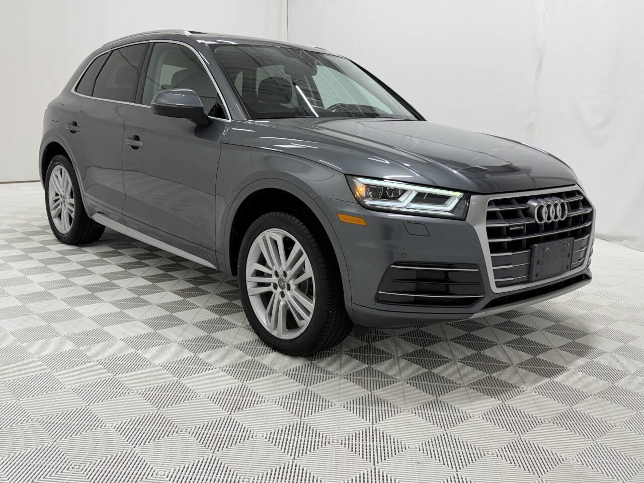 Used 2018 Audi Q5 2.0T Premium Plus image 2