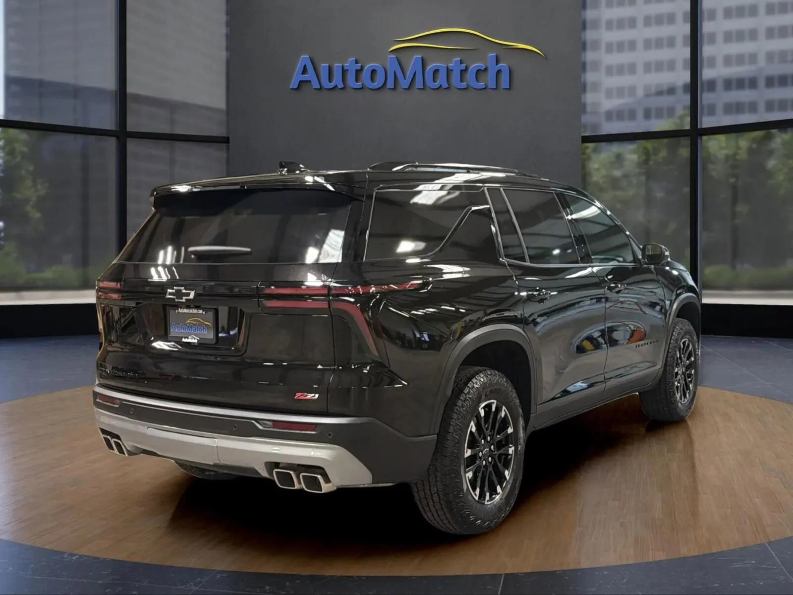 Used 2025 Chevrolet Traverse Z71 w/ Driver Confidence Package AWD/4WD image 11