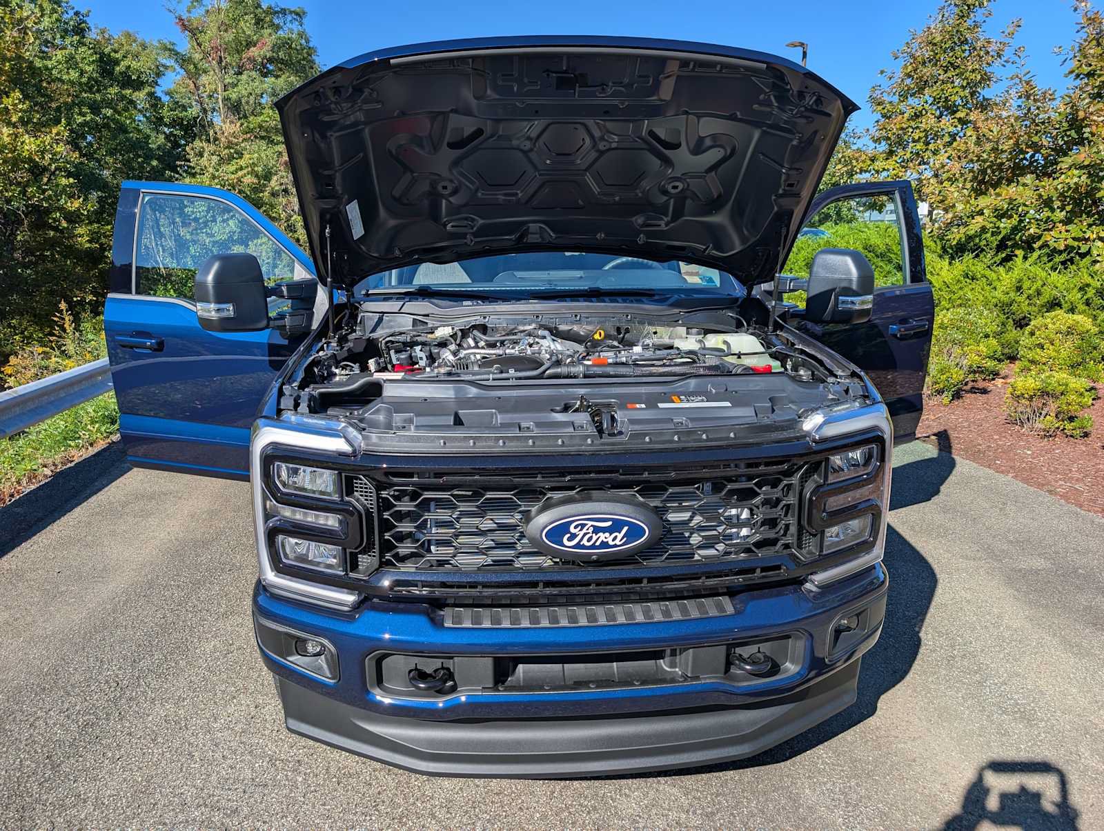 New 2027 Ford F350 XLT w/ XLT Premium Package AWD/4WD image 11