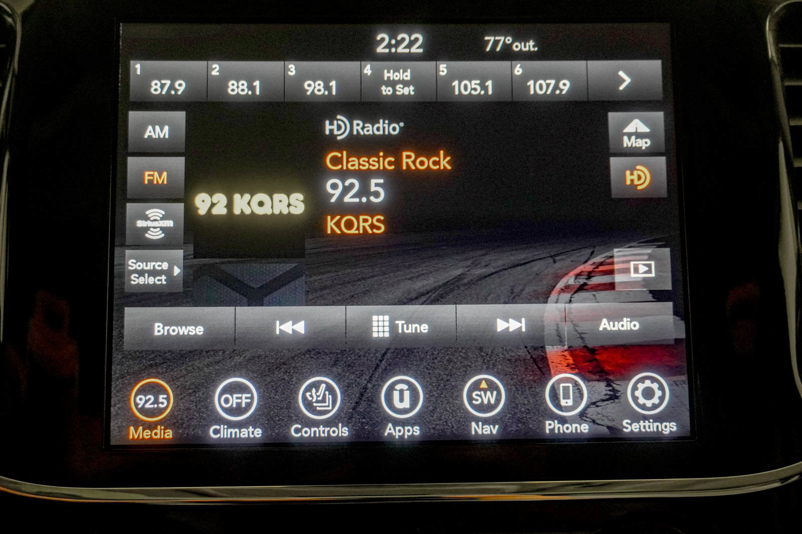 Used 2020 Jeep Grand Cherokee Summit AWD/4WD image 24