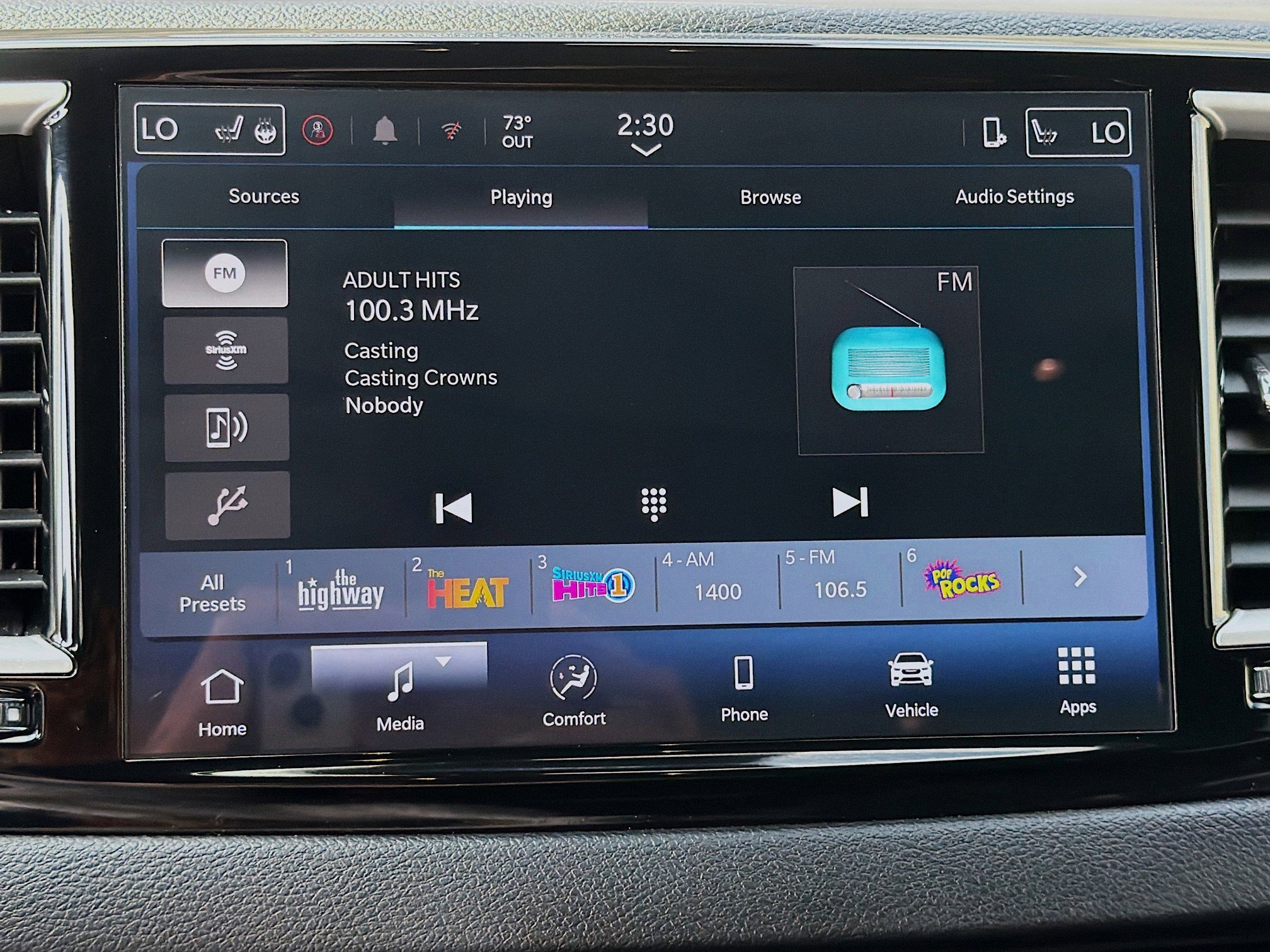 Used 2025 Chrysler Pacifica Select FWD image 8