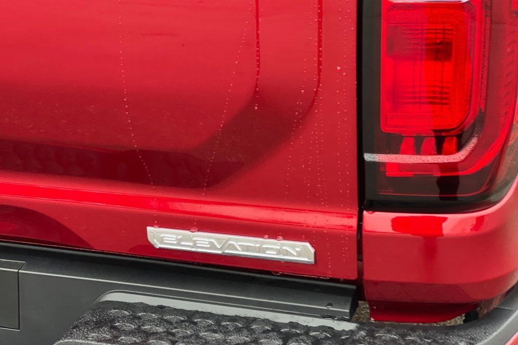 New 2026 GMC Canyon Elevation w/ Convenience Package image 20