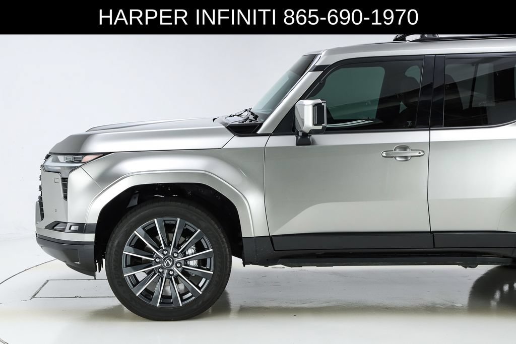 Used 2024 Lexus GX 550 w/ Accessory Package (2T) AWD/4WD image 43