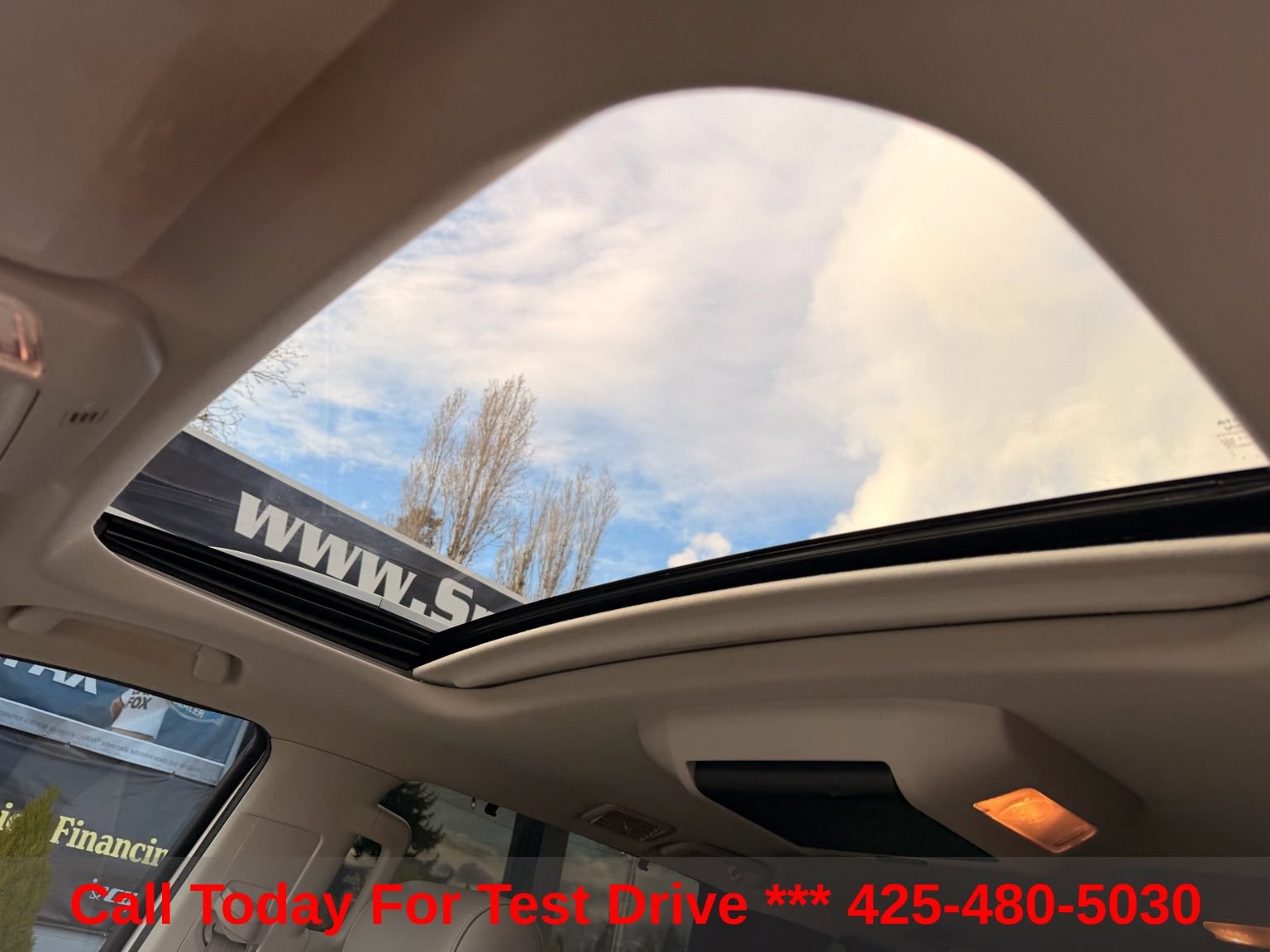 Used 2020 Toyota Sequoia Limited w/ Safety & Convenience Package AWD/4WD image 24