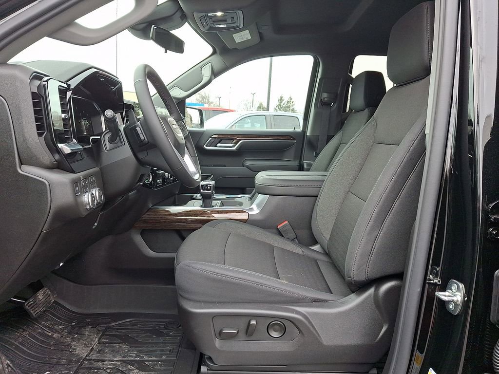 New 2026 GMC Sierra 1500 Elevation image 6