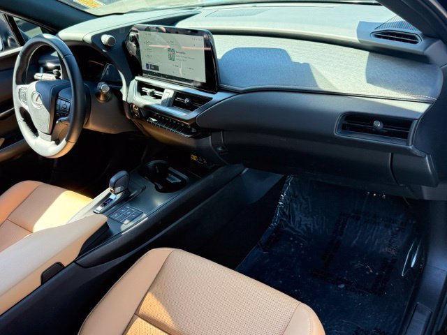 Used 2025 Lexus UX 300h AWD w/ Cold Area Package image 25