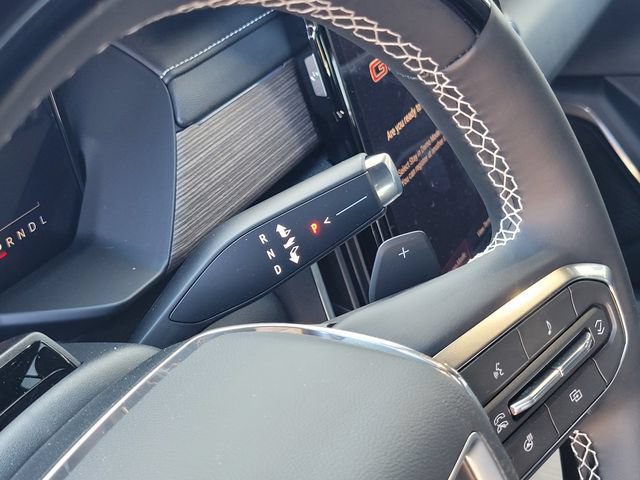 New 2026 GMC Acadia Denali w/ Super Cruise Package AWD/4WD image 19
