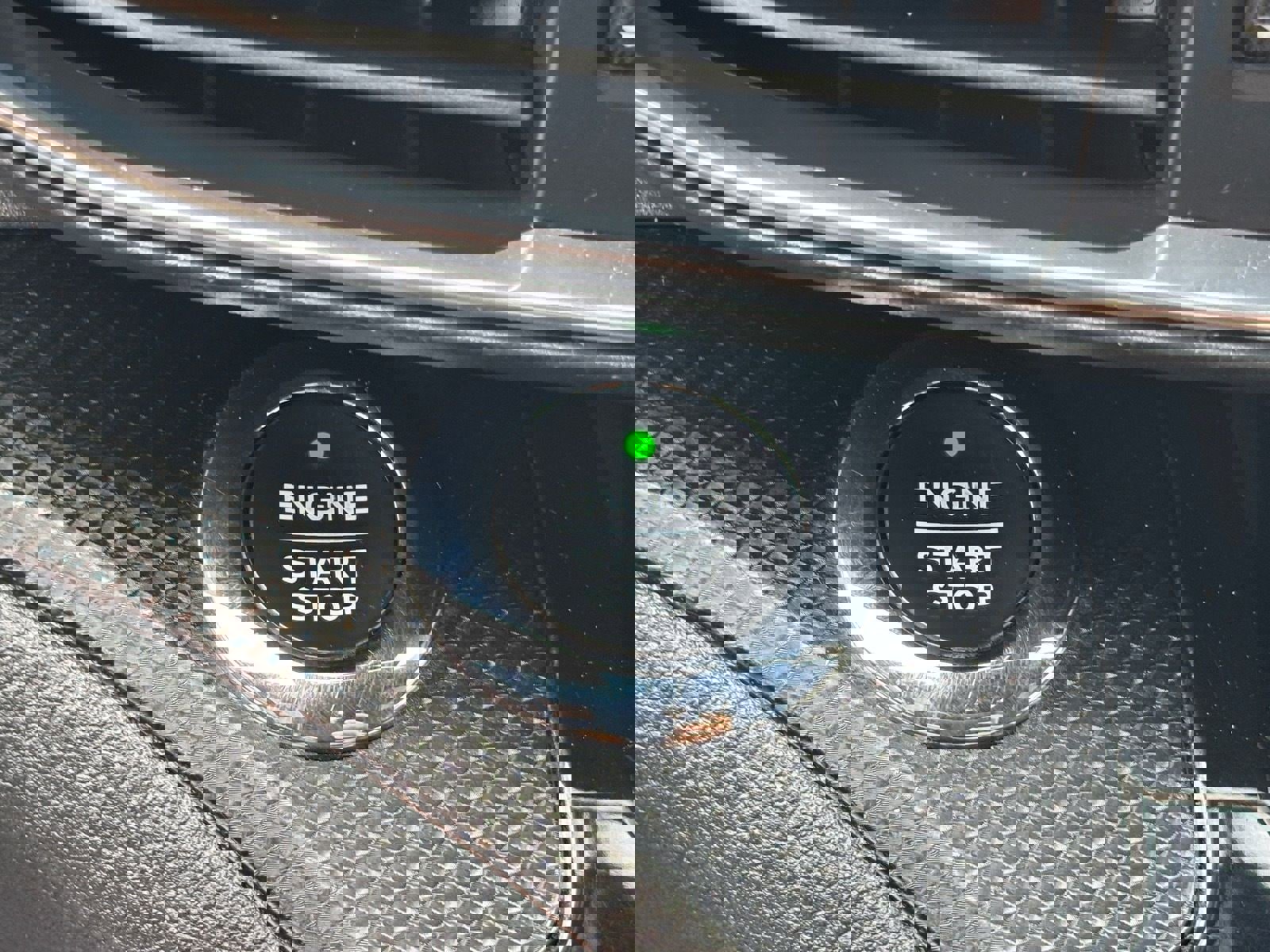 Used 2021 Ford Explorer ST w/ Equipment Group 401A AWD/4WD image 26