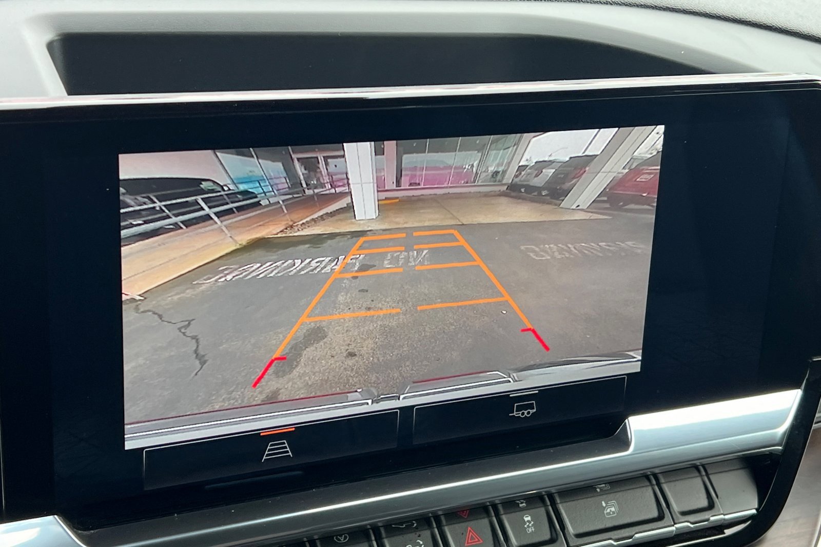 Used 2023 GMC Sierra 1500 SLT w/ SLT Premium Package image 28