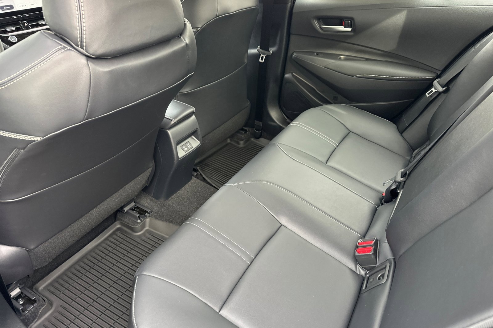 New 2026 Toyota Corolla XLE image 13