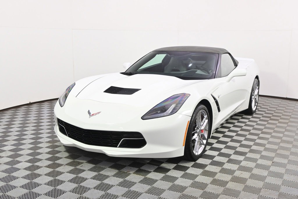Used 2014 Chevrolet Corvette Z51 w/ 3LT Preferred Equipment Group image 1