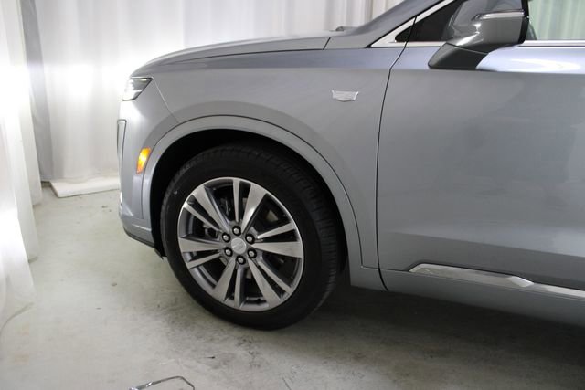 Certified 2025 Cadillac XT6 Premium Luxury AWD/4WD image 36