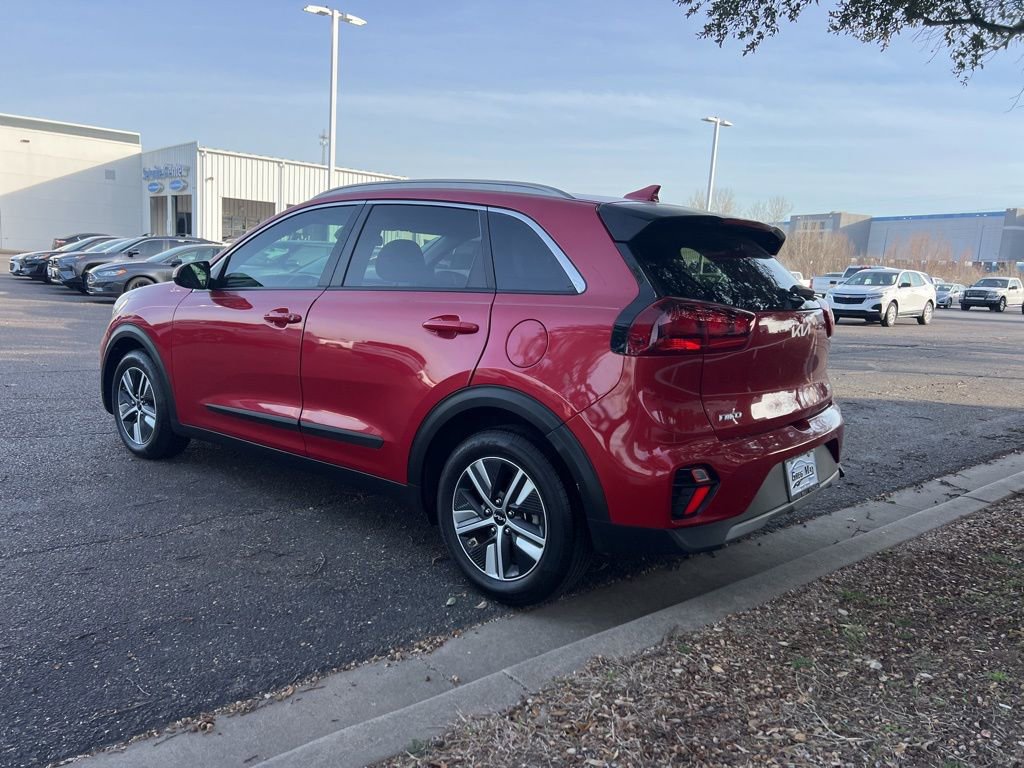 Used 2022 Kia Niro LXS image 5