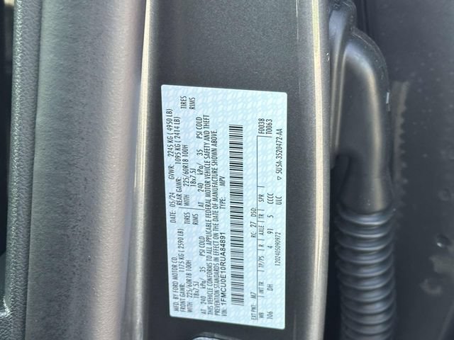 New 2024 Ford Escape SE w/ PHEV Premium Package FWD image 16