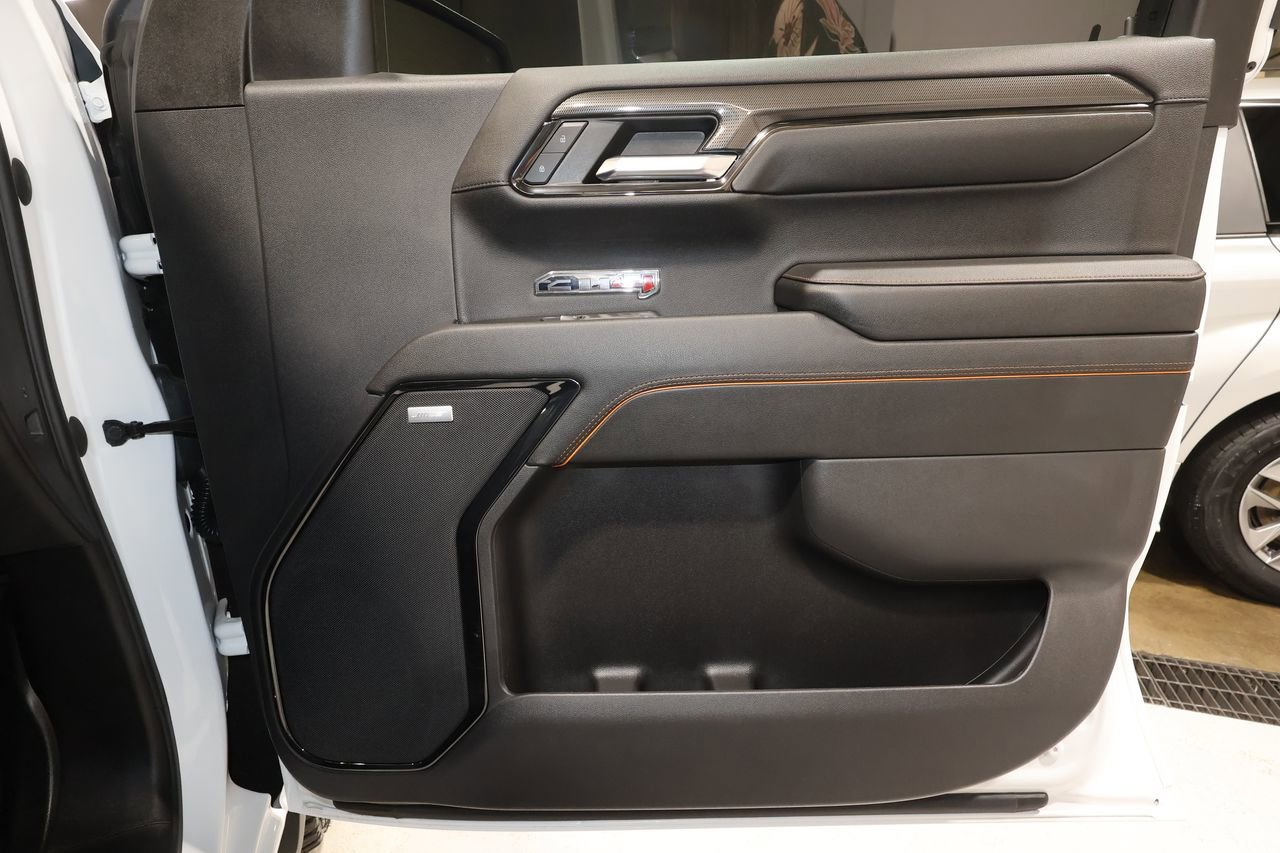 Certified 2024 GMC Sierra 1500 AT4 w/ AT4 Carbonpro Edition image 19