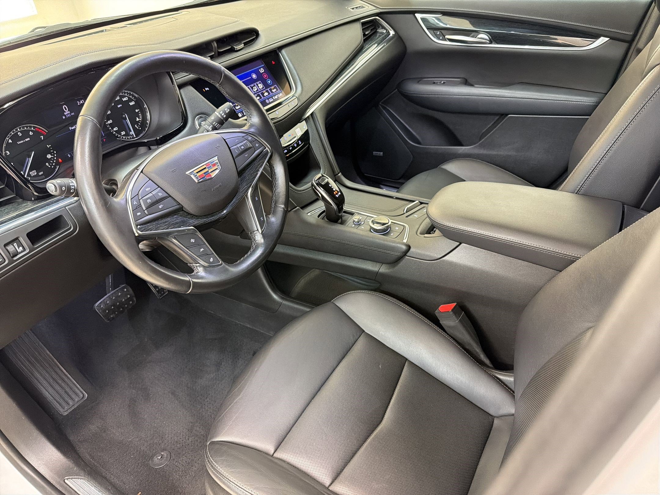 Used 2020 Cadillac XT5 Premium Luxury image 4