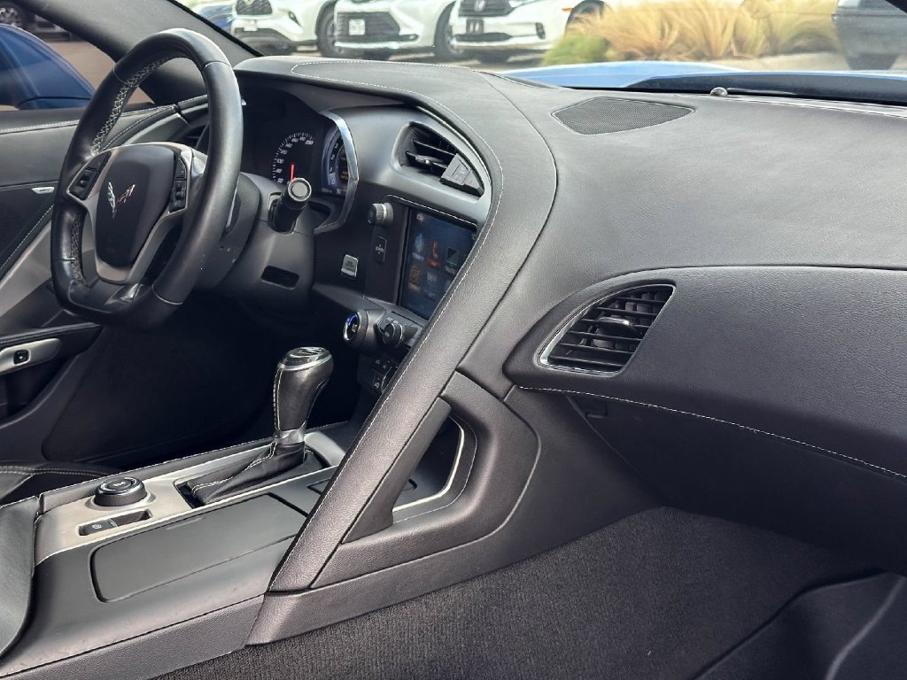 Used 2019 Chevrolet Corvette Grand Sport w/ Carbon Flash Badge Package RWD image 19