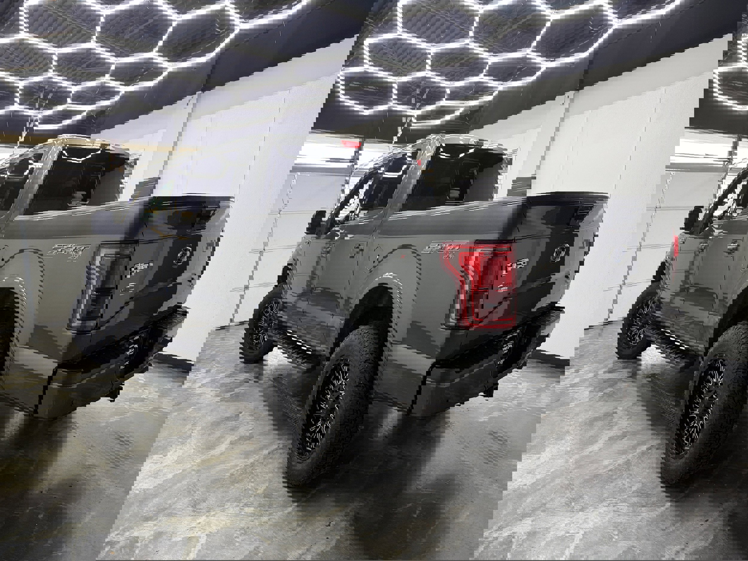 Used 2017 Ford F150 XLT w/ Equipment Group 301A Mid image 3