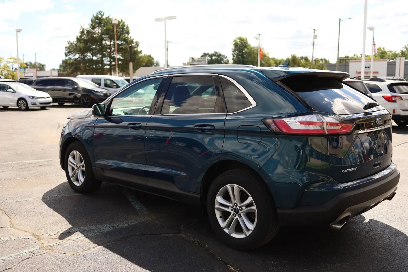 Used 2020 Ford Edge SEL FWD image 9