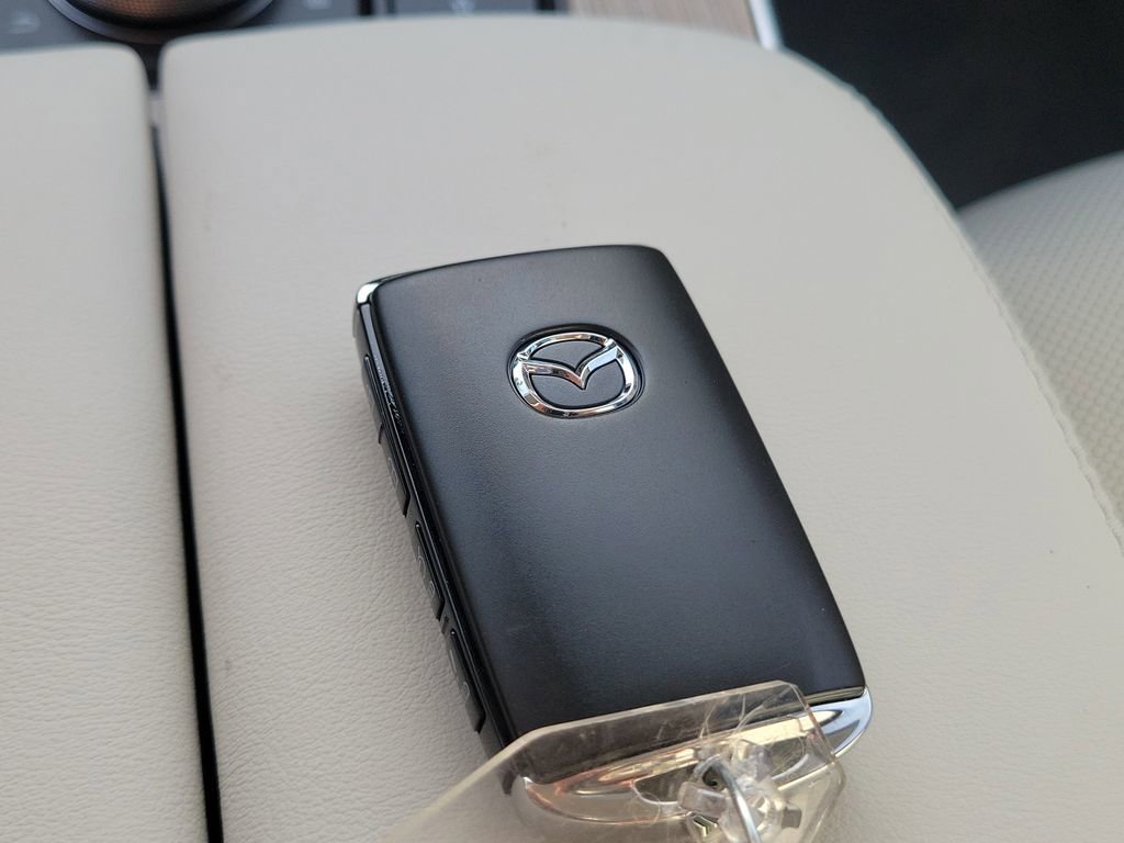 New 2026 MAZDA CX-90 Plug-In Hybrid w/ Premium Plus image 37