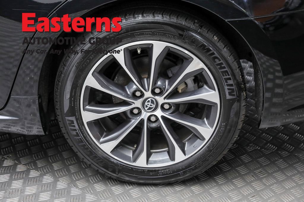 Used 2018 Toyota Avalon XLE Premium image 8