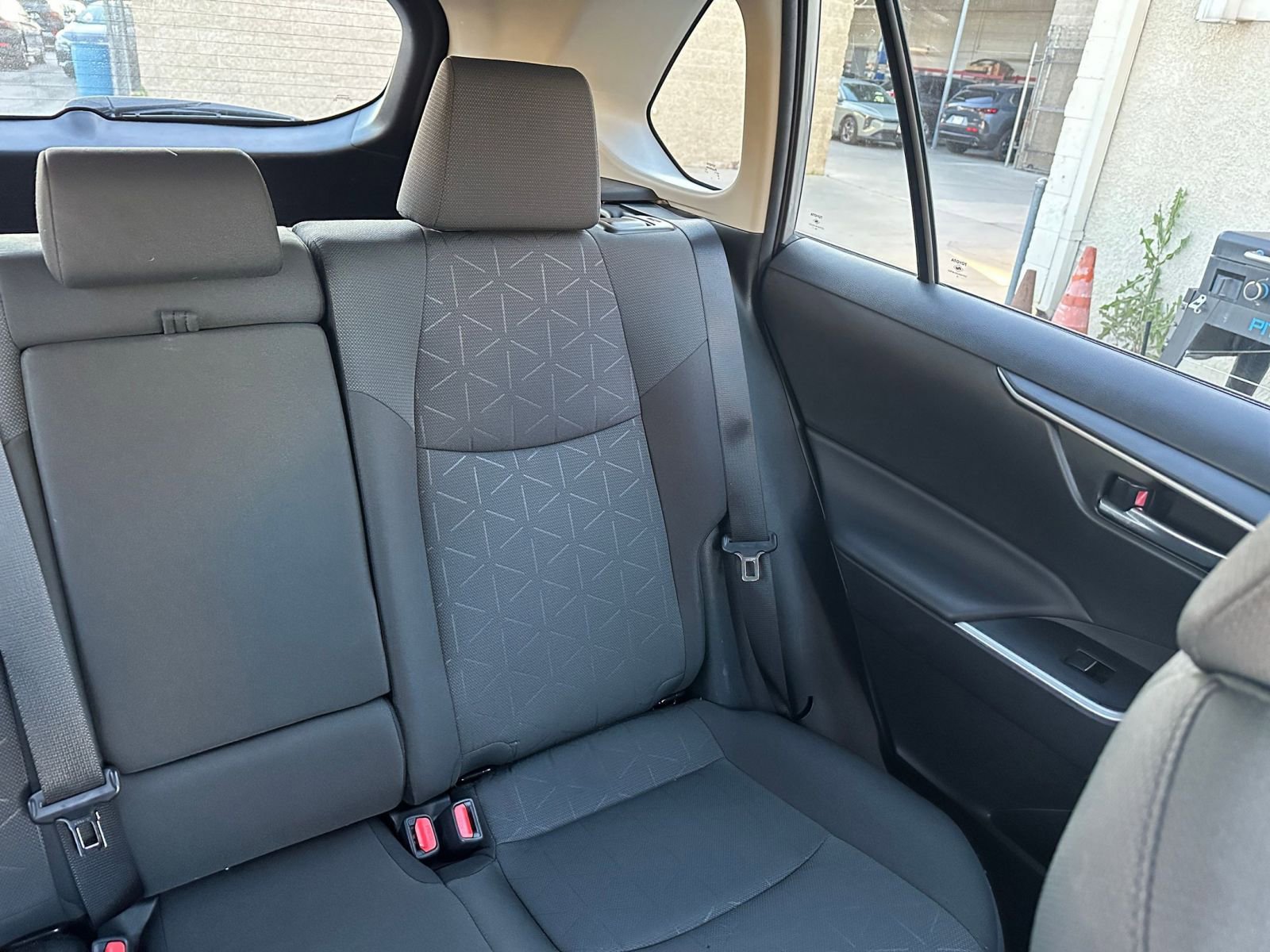 Used 2025 Toyota RAV4 XLE w/ Weather Package image 37