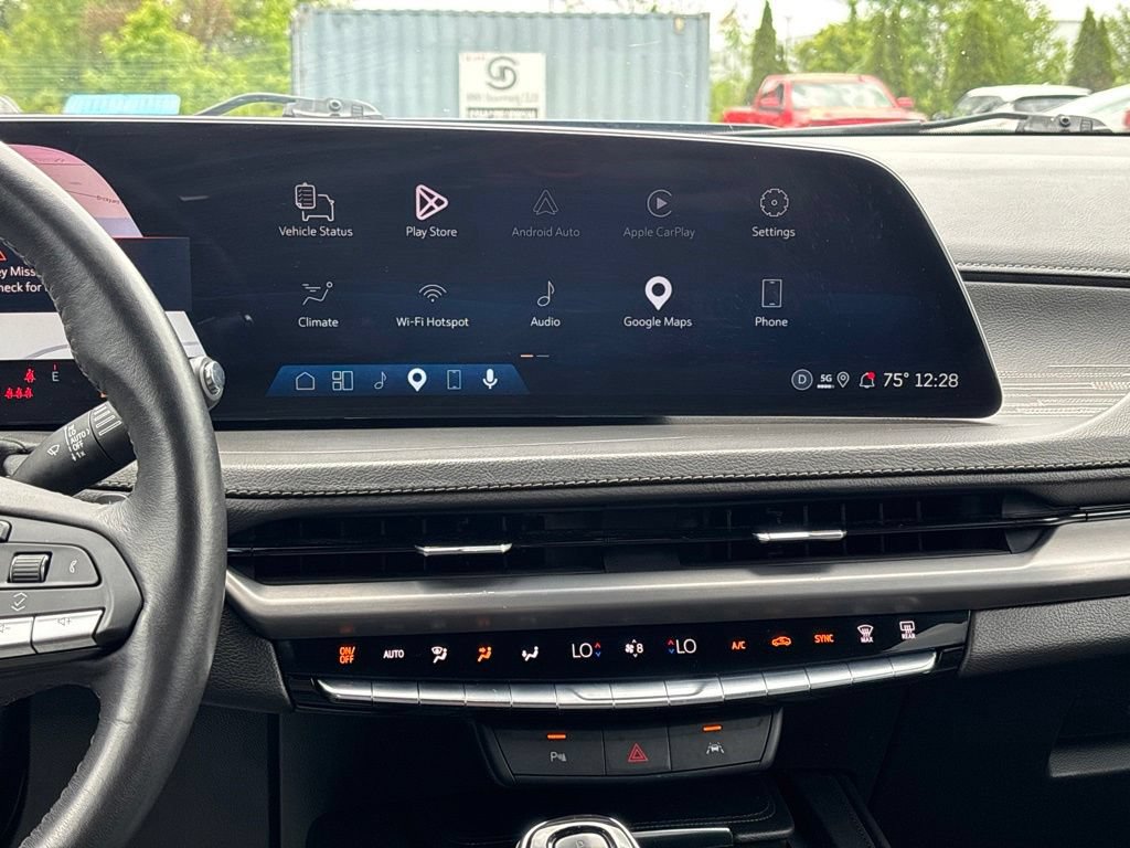 Used 2024 Cadillac XT4 Premium Luxury AWD/4WD image 18
