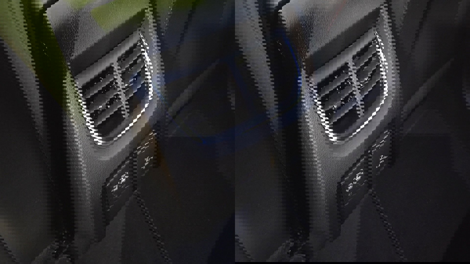 Used 2024 Chevrolet Blazer RS w/ Driver Confidence II Package image 15