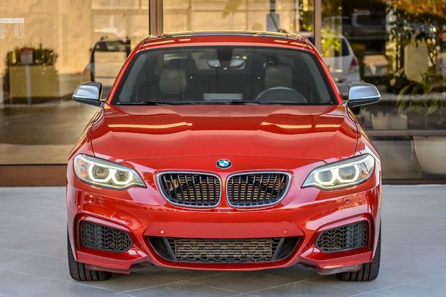 Used 2016 BMW M235i Coupe image 5