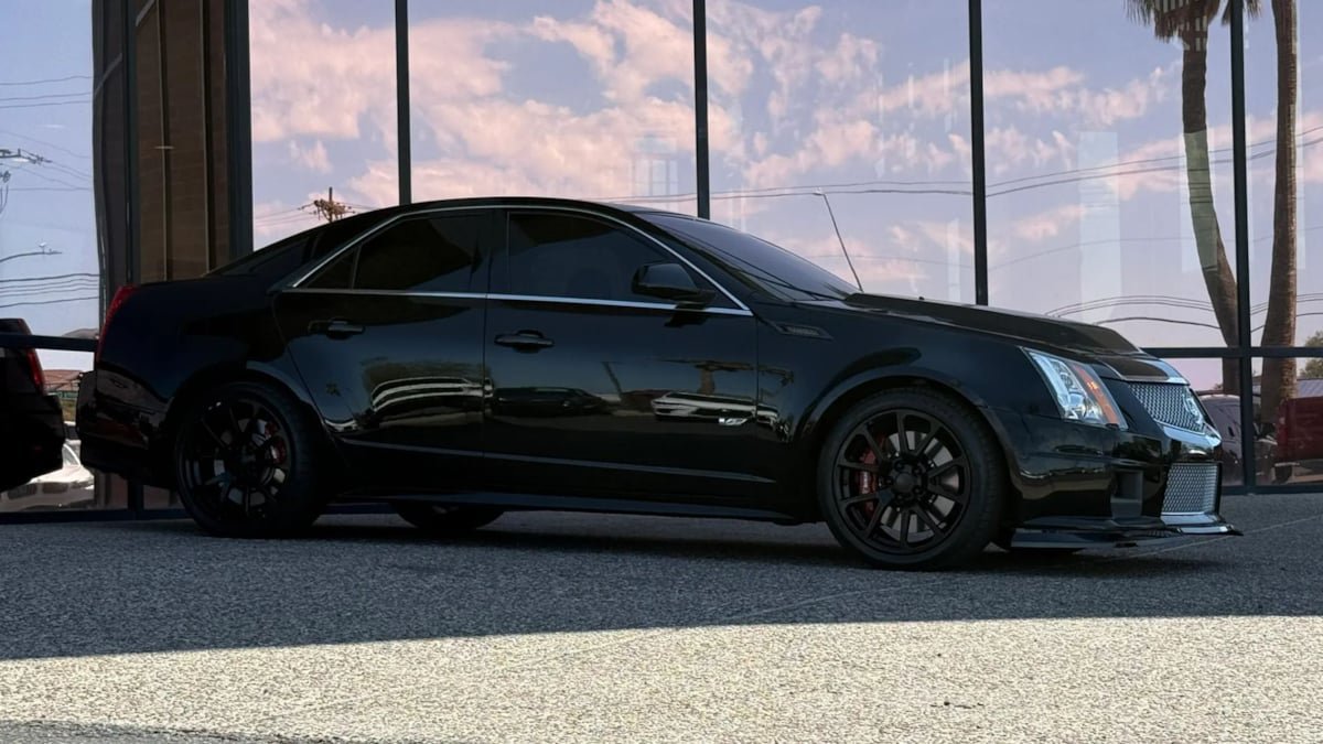 Used 2012 Cadillac CTS V RWD image 16