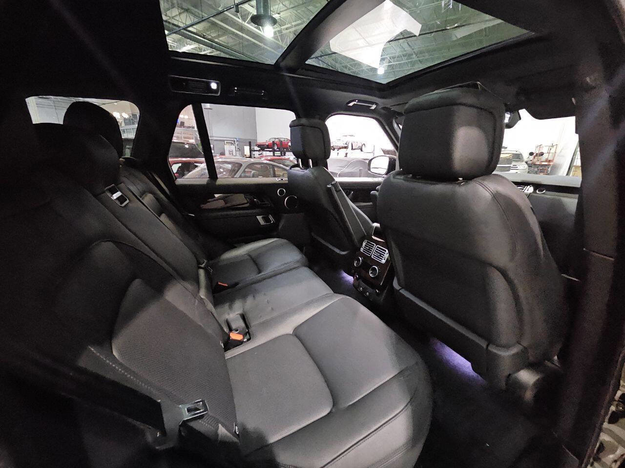 Used 2021 Land Rover Range Rover P525 Westminster Edition image 31