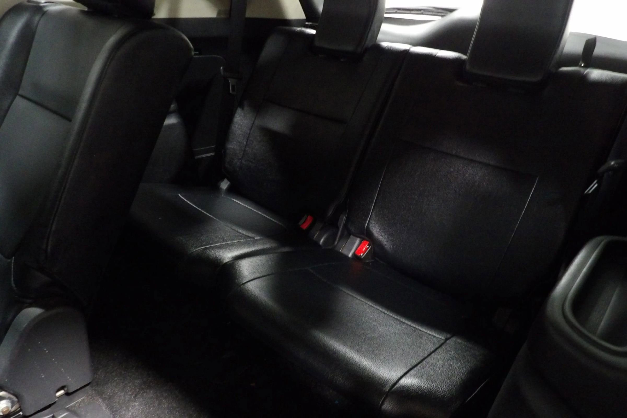 Used 2015 Mitsubishi Outlander GT AWD/4WD image 12