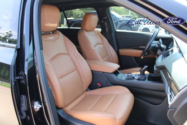 Used 2023 Cadillac XT4 Sport FWD image 11