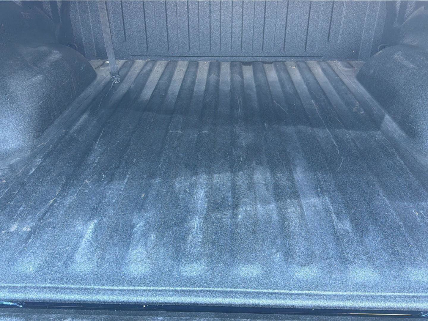 Used 2021 RAM 1500 Laramie w/ Sport Appearance Package image 11