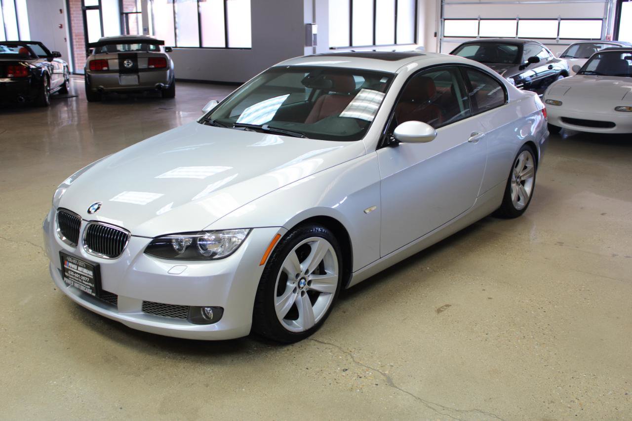 Used 2009 BMW 335i Coupe image 9