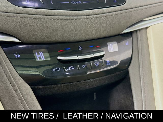 Used 2019 Cadillac XT5 Luxury image 16
