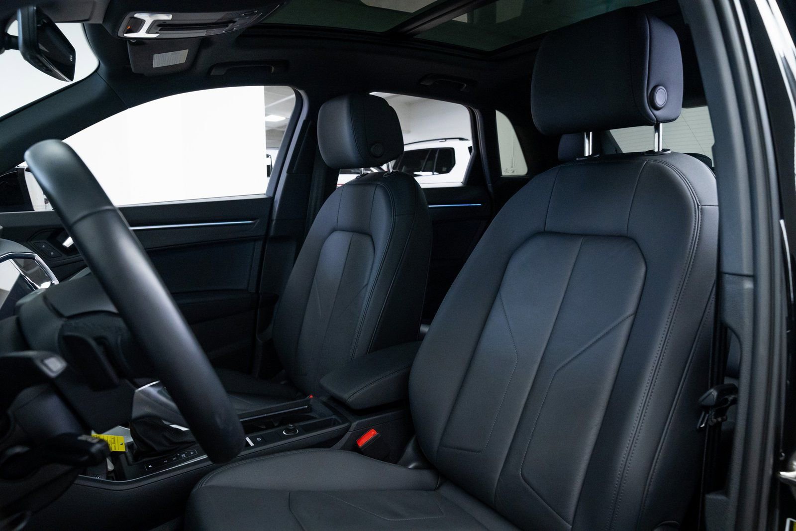 Used 2024 Audi Q3 2.0T Premium Plus w/ Premium Plus Package image 18