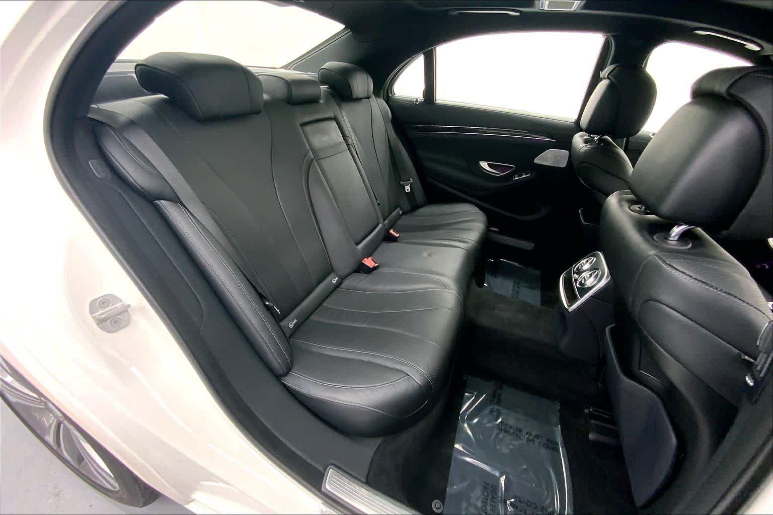 Used 2017 Mercedes-Benz S 550 Sedan image 13