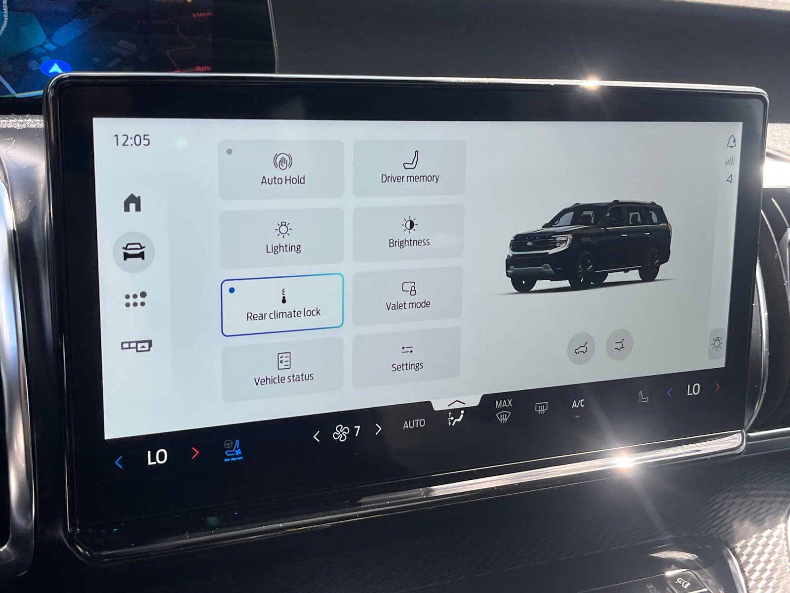 Certified 2025 Ford Expedition Platinum w/ Stealth Appearance Package image 12