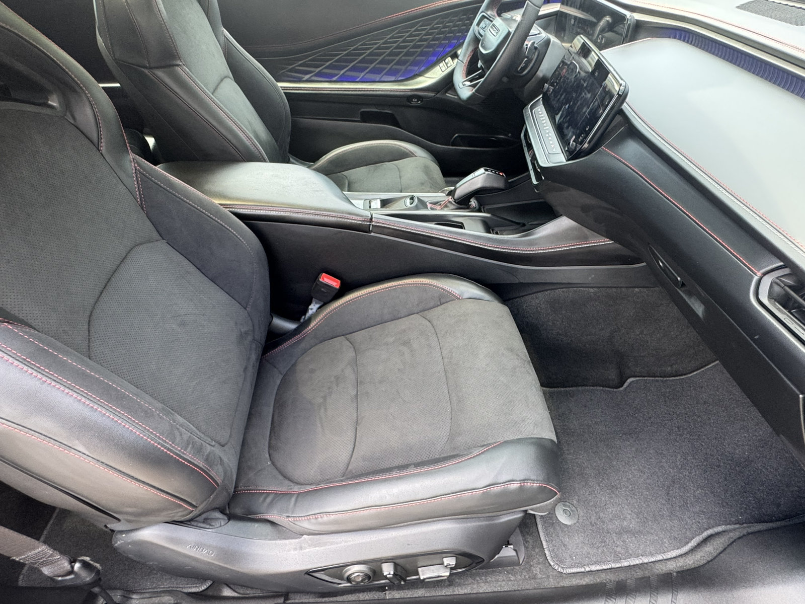 Used 2024 Dodge Charger Daytona Scat Pack w/ Plus Group AWD/4WD image 16