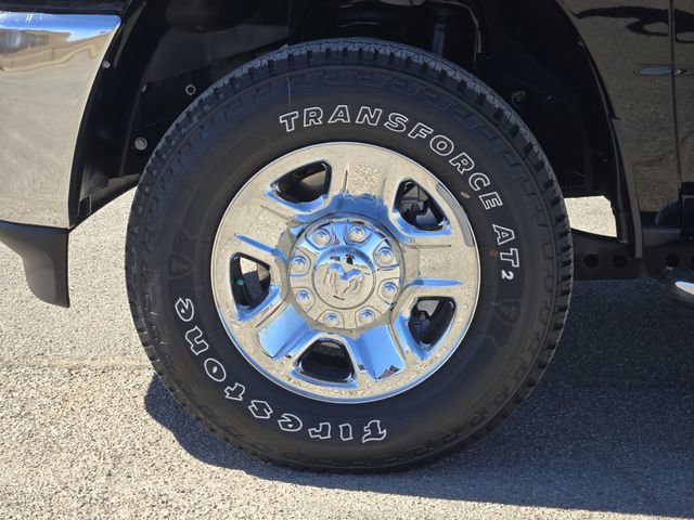 Used 2024 RAM 2500 Tradesman w/ Chrome Appearance Group image 13