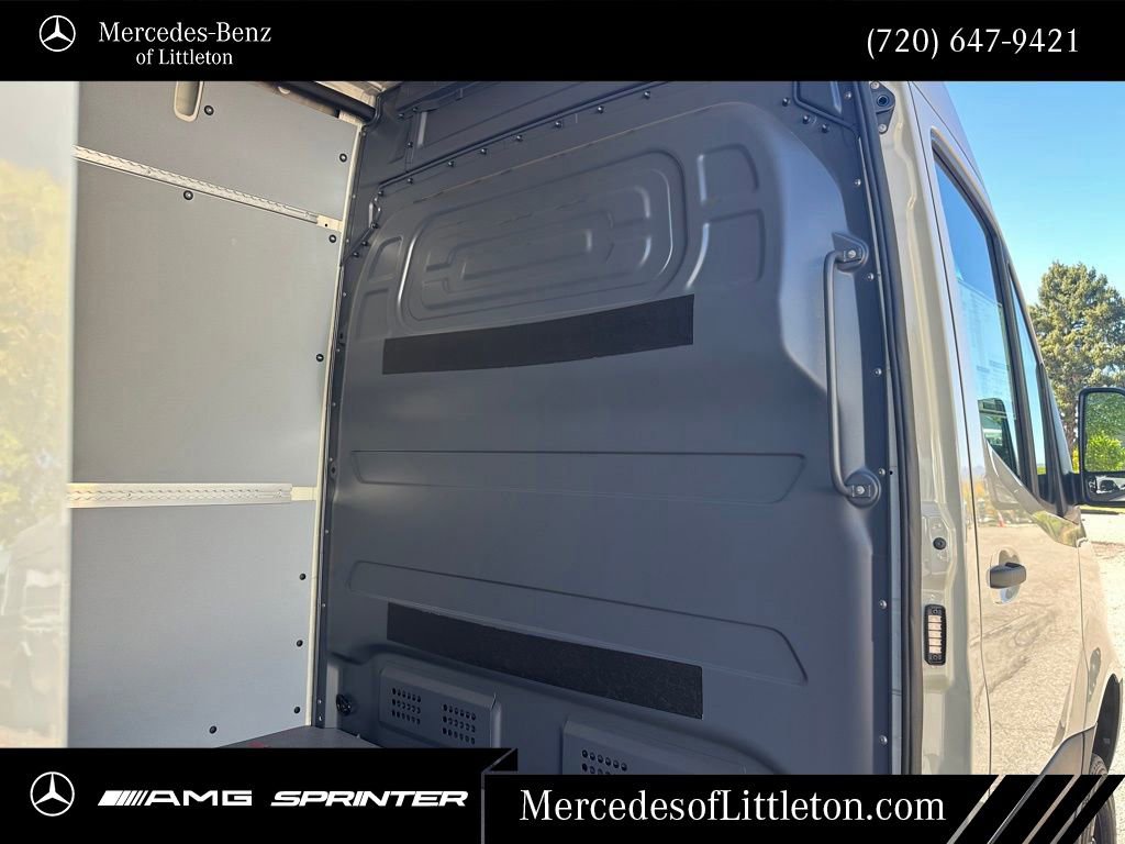 New 2025 Mercedes-Benz Sprinter 2500 image 27