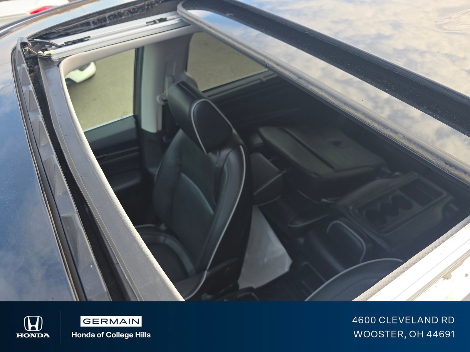 Certified 2025 Honda Odyssey Elite image 4