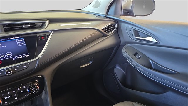Used 2023 Buick Encore GX Select w/ Sport Touring Package image 25